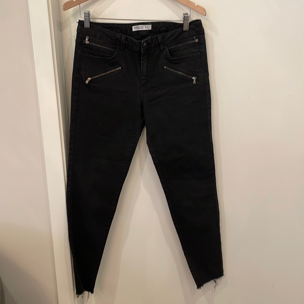 Zara jeans size 10